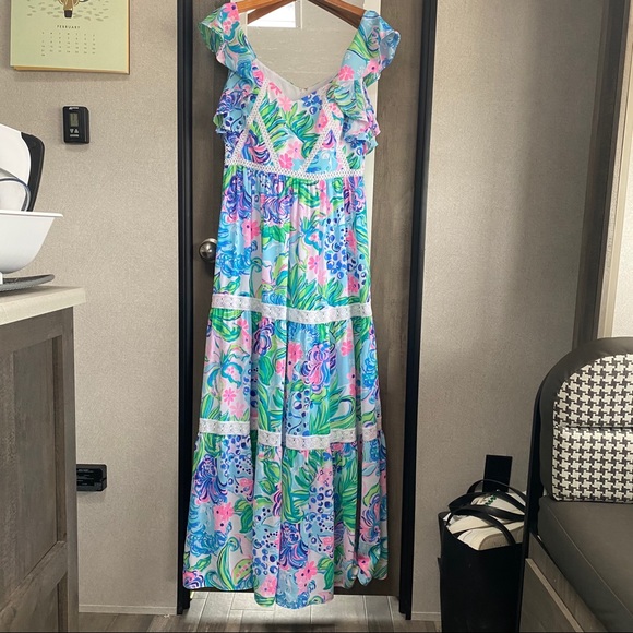 Lilly Pulitzer Dresses & Skirts - Lilly Pulitzer Ivie Maxi Dress